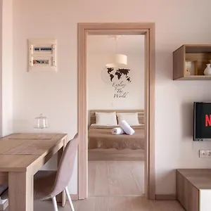 Apartment Minimalist W/ View, Thessaloniki