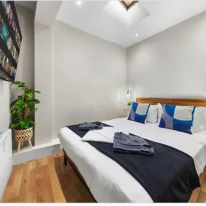 Modern In Southeast - Peckham , London United Kingdom